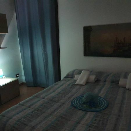 Al Cortile Di Maqueda Apartment Палермо Екстериор снимка