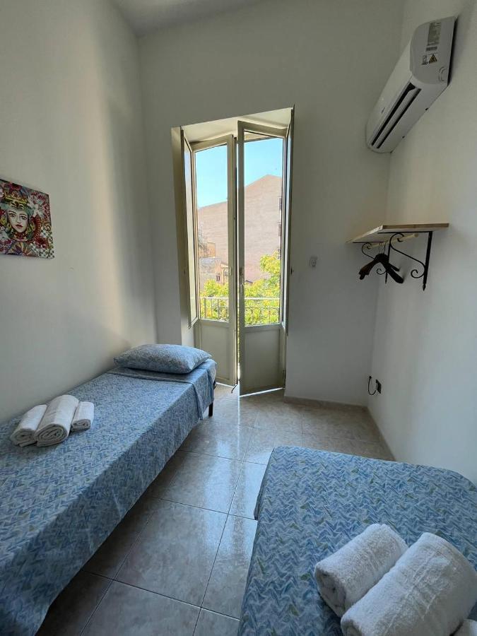 Al Cortile Di Maqueda Apartment Палермо Екстериор снимка
