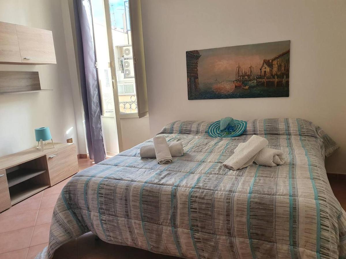 Al Cortile Di Maqueda Apartment Палермо Екстериор снимка