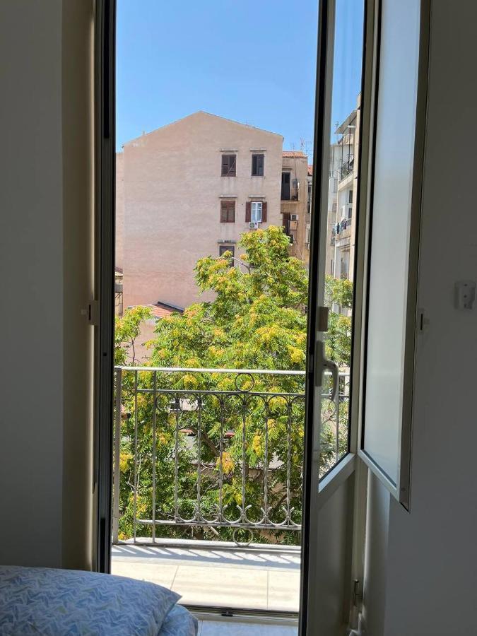 Al Cortile Di Maqueda Apartment Палермо Екстериор снимка