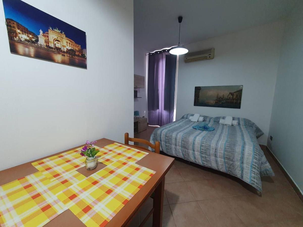Al Cortile Di Maqueda Apartment Палермо Екстериор снимка