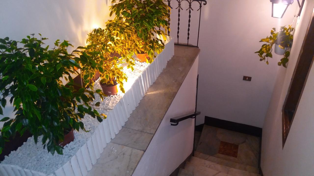 Al Cortile Di Maqueda Apartment Палермо Екстериор снимка
